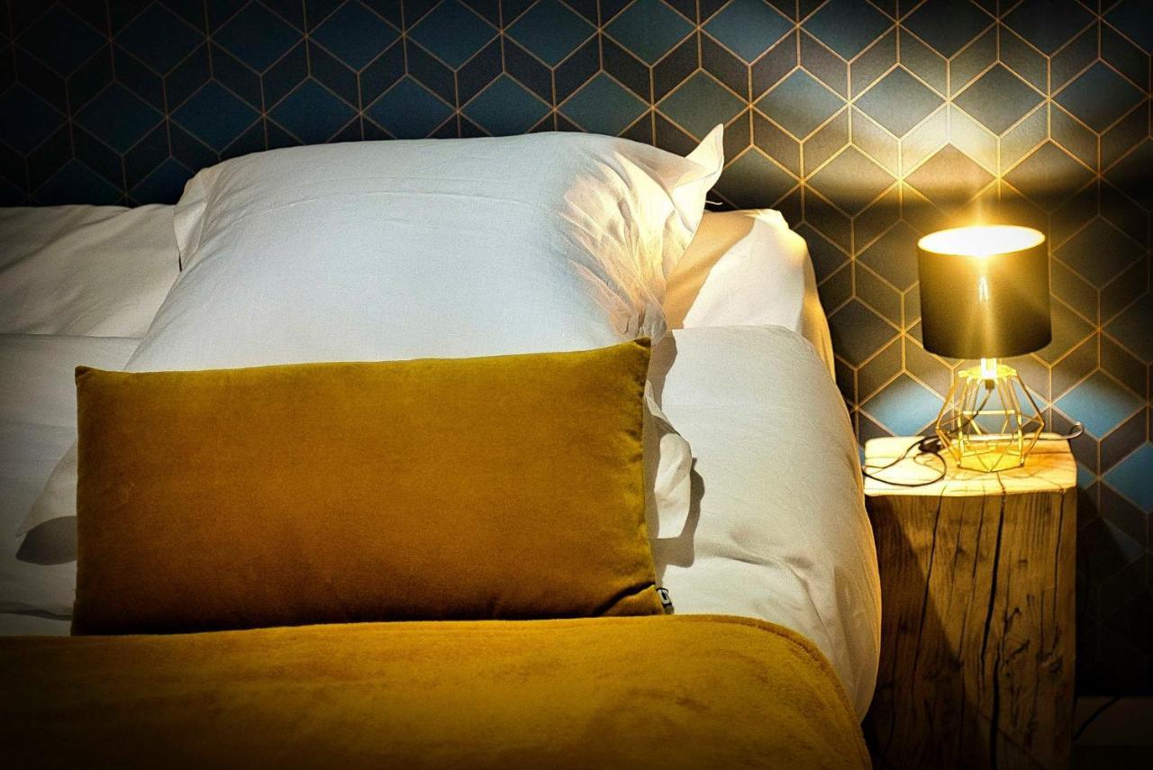 Barotel - Bed & Dinner Floreffe 외부 사진